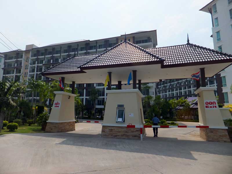 BANGSARAY Condo Entrance