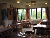 Rental Lodge WHITE RABBIT Madarao Kogen, Dining